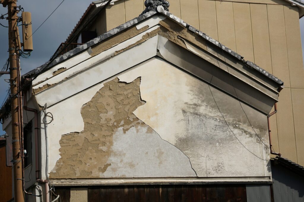 water damage on the side of a house